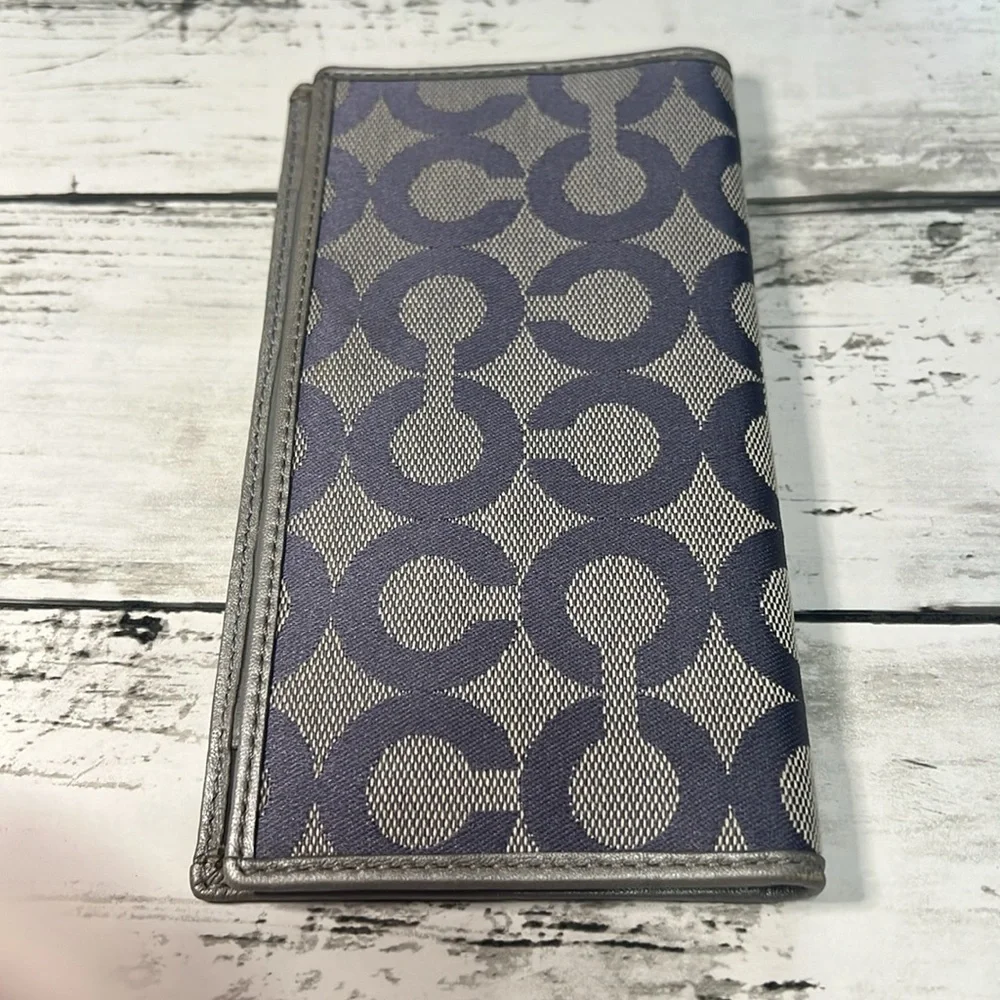 Coach Checkbook Long Wallet